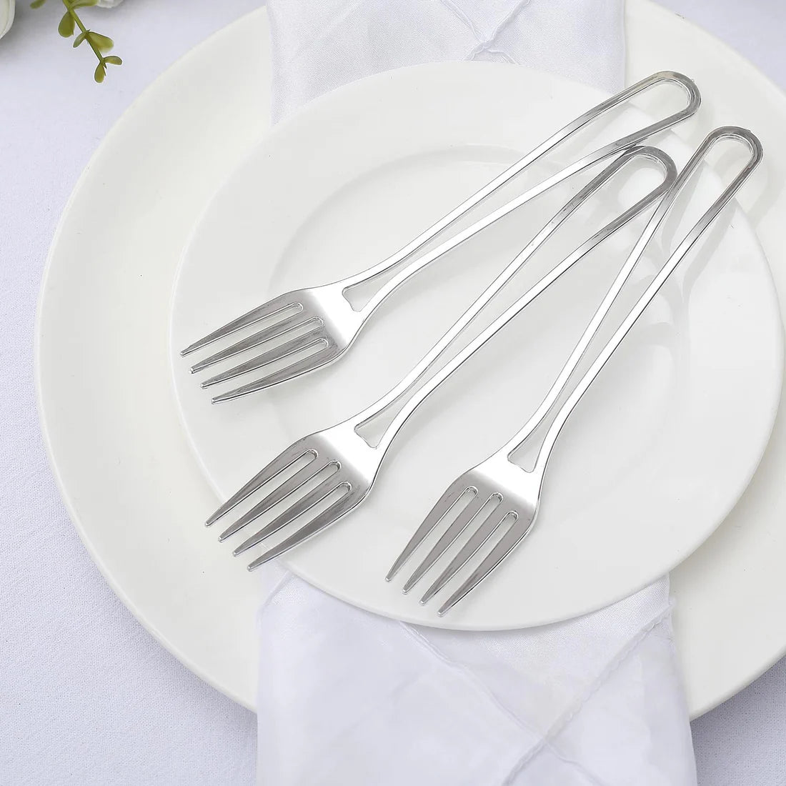 24 Pc Silver Hollow Handle Cutlery